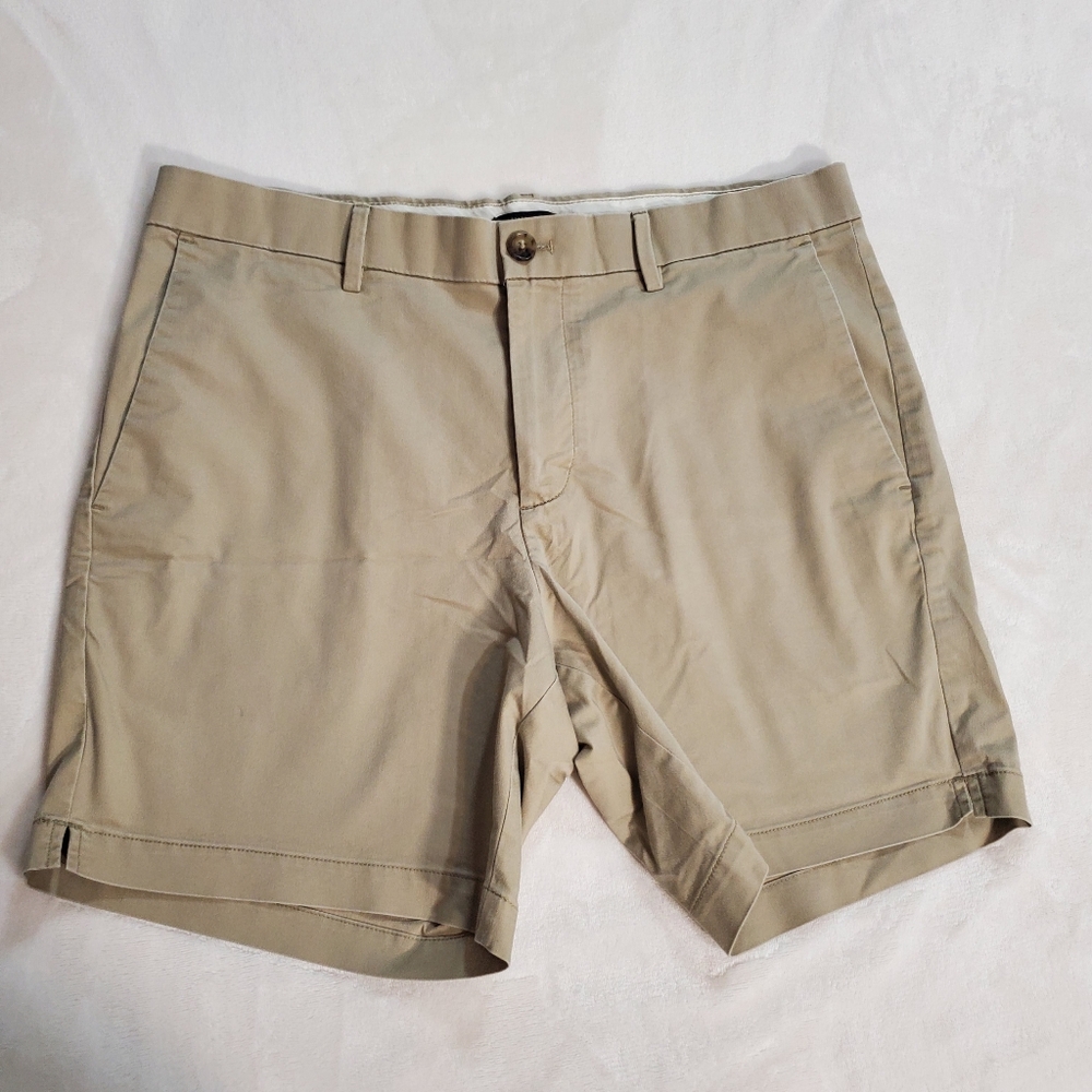 Banana‎ Republic Men's Tan Shorts